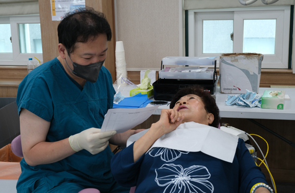 한정준 교수 진료모습